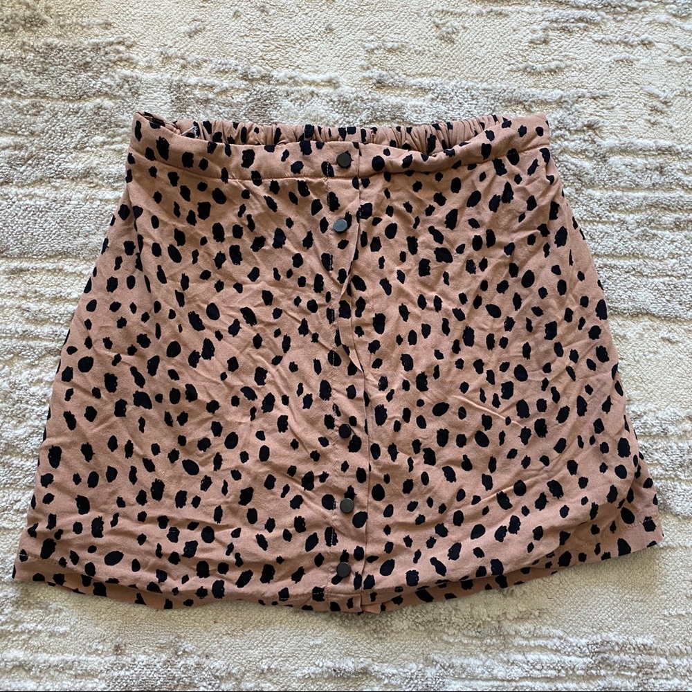 Leopard print skirt